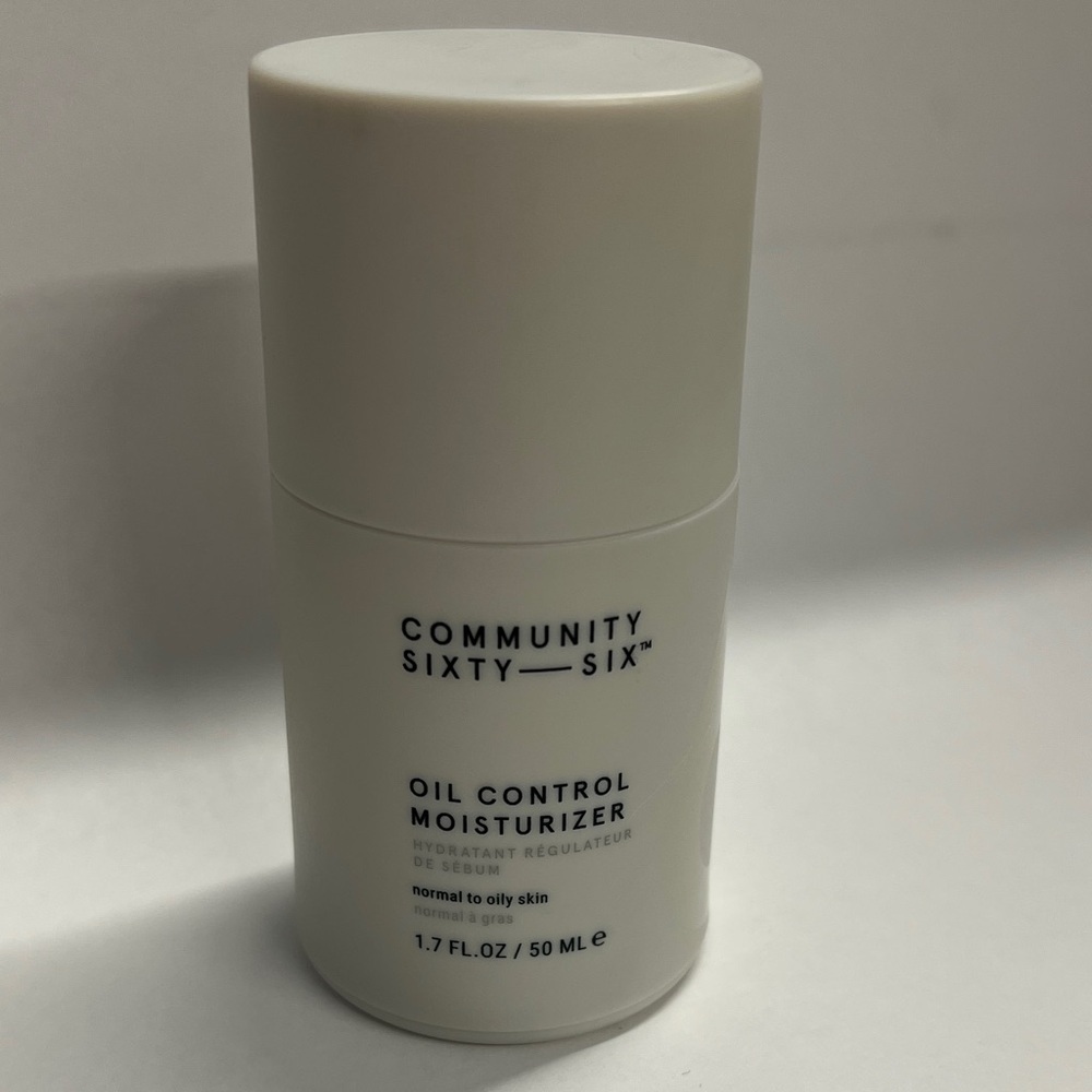 Community Sixty-Six Oil Control Moisturizer Full Size 1.7oz Unused